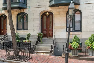 35 Hancock St #3, Boston, MA 02114 - Photo 30