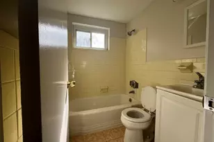 4090 Washington, Boston, MA 02131 - Photo 8