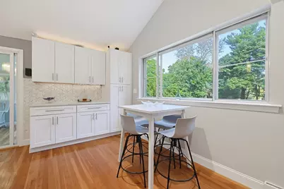 426 Chamberlain St., Holliston, MA 01746 - Photo 12