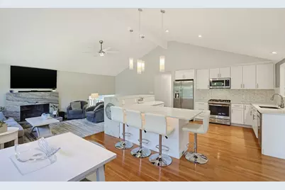 426 Chamberlain St., Holliston, MA 01746 - Photo 16