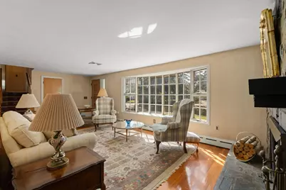 121 Wentworth Street, Dedham, MA 02026 - Photo 4