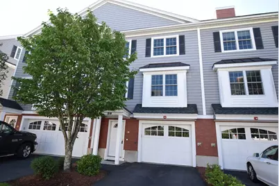 1975 Middlesex St #28, Lowell, MA 01851 - Photo 2
