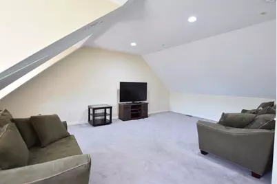 1975 Middlesex St #28, Lowell, MA 01851 - Photo 16