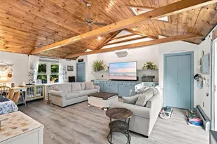 376 Plain St, Rockland, MA 02370 - Photo 6