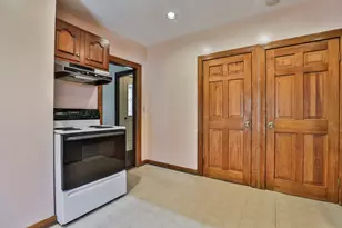 13 Collins St, Newburyport, MA 01950 - Photo 22