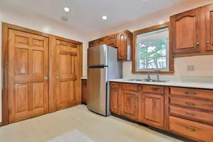 13 Collins St, Newburyport, MA 01950 - Photo 20