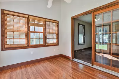 13 Collins St, Newburyport, MA 01950 - Photo 14