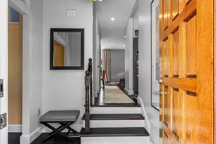 2 Benjamin Pl, Brookline, MA 02467 - Photo 4