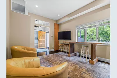 2 Benjamin Place #2, Brookline, MA 02467 - Photo 6