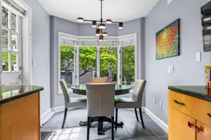 2 Benjamin Pl, Brookline, MA 02467 - Photo 12