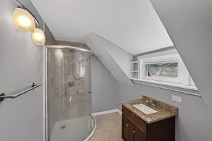 660 Pleasant St, Leicester, MA 01542 - Photo 26