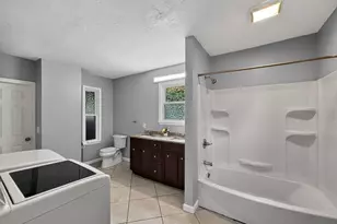 660 Pleasant St, Leicester, MA 01542 - Photo 18