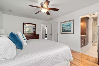 578 Randolph Ave, Milton, MA 02186 - Photo 20