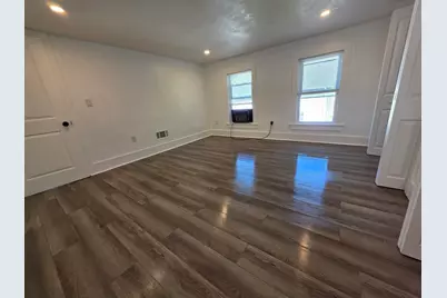 122 Bowler St, Lynn, MA 01904 - Photo 14