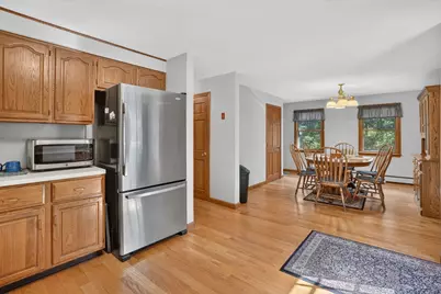 210 Tispaquin St, Middleborough, MA 02346 - Photo 6