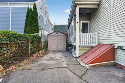 28 Gibbens St, Somerville, MA 02143 - Photo 16