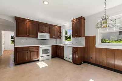 60 Prospect St, Wakefield, MA 01880 - Photo 8