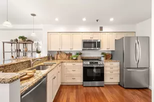 16 Harcourt St, Boston, MA 02116 - Photo 8