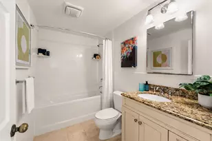 16 Harcourt St, Boston, MA 02116 - Photo 12