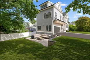 11 Greenough St, Needham, MA 02494 - Photo 2