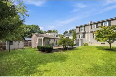 17 Elise Ave, Dracut, MA 01826 - Photo 2