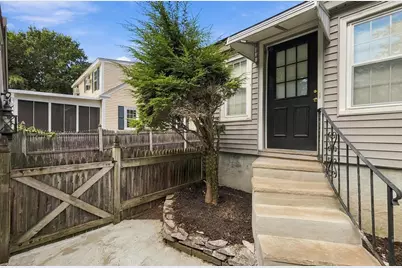 17 Elise Ave, Dracut, MA 01826 - Photo 8
