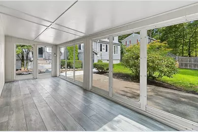 17 Elise Ave, Dracut, MA 01826 - Photo 4