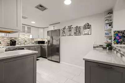 345 Place Ln #345, Woburn, MA 01801 - Photo 16