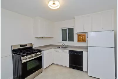 55 Arden St, Springfield, MA 01118 - Photo 10