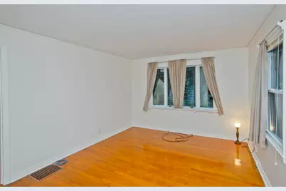 55 Arden St, Springfield, MA 01118 - Photo 14