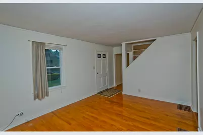 55 Arden St, Springfield, MA 01118 - Photo 18