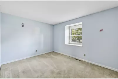 152 Corey Colonial #152, Agawam, MA 01001 - Photo 24