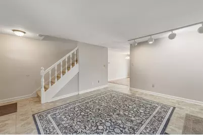 152 Corey Colonial #152, Agawam, MA 01001 - Photo 12