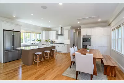 16 Bradford Rd, Natick, MA 01760 - Photo 10