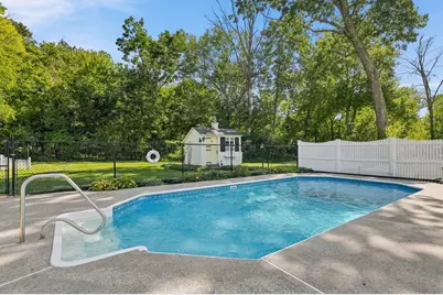 7 Myrna Road, Framingham, MA 01701 - Photo 32