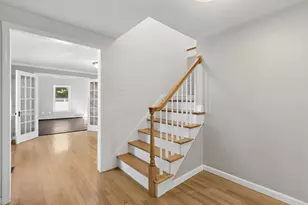 23 Oak St, Medway, MA 02053 - Photo 4
