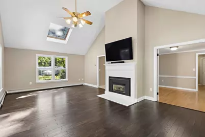 23 Oak St, Medway, MA 02053 - Photo 8