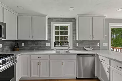 358 Williams Rd, Fitchburg, MA 01420 - Photo 12