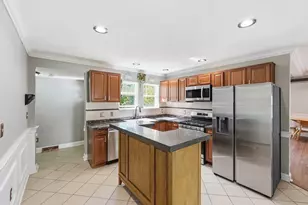 6 Goddard St, Webster, MA 01570 - Photo 10