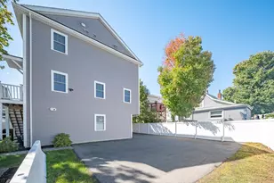 156 Ash St, Waltham, MA 02453 - Photo 34