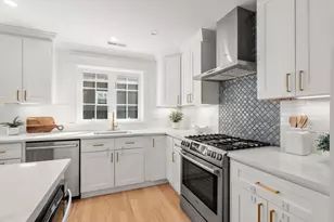 156 Ash St, Waltham, MA 02453 - Photo 6