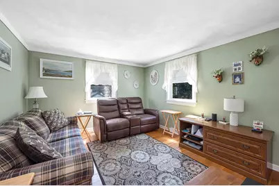 25 Naushon Rd, Billerica, MA 01821 - Photo 10