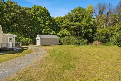201 Tiffany St, Attleboro, MA 02703 - Photo 24