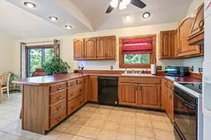 51 Old North Woodstock Rd, Southbridge, MA 01550 - Photo 10