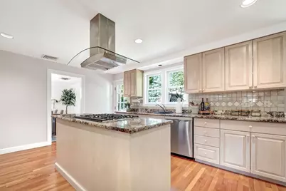 22 Nardell Rd, Newton, MA 02459 - Photo 18