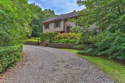 2 Robin Rd, Sandwich, MA 02563 - Photo 2