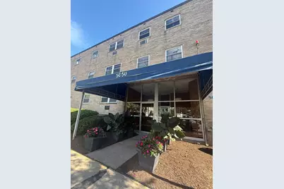 5050 Washington #214, Boston, MA 02132 - Photo 8