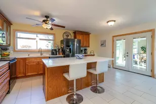 1070 Liberty St, Braintree, MA 02184 - Photo 6