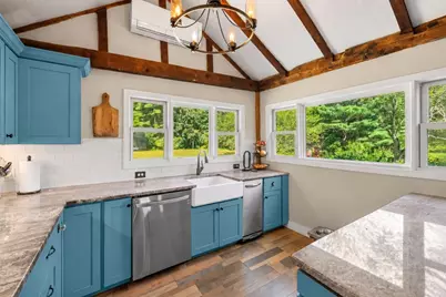 53 Groton Rd, Shirley, MA 01464 - Photo 10