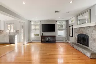 85 Robbins Rd, Watertown, MA 02472 - Photo 8